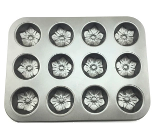 12 Cup Hibiscus Muffin Pan